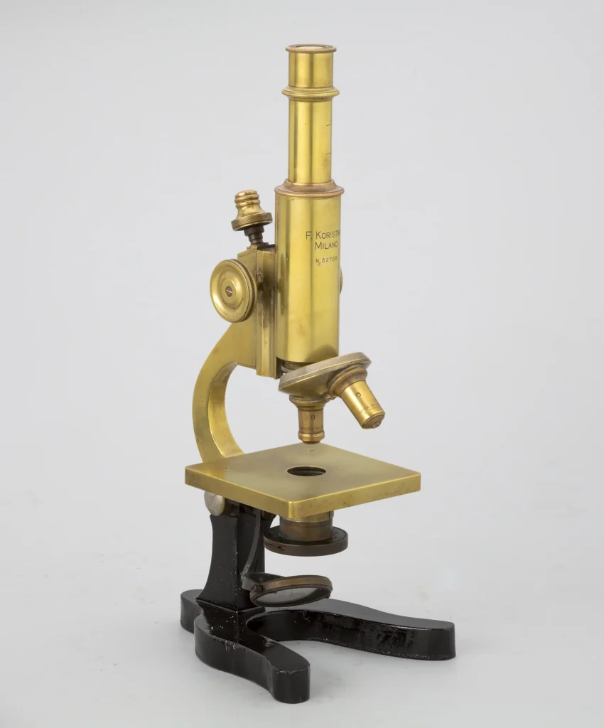 Microscopio monocular F. Koristka. Milán. Italia.1870.