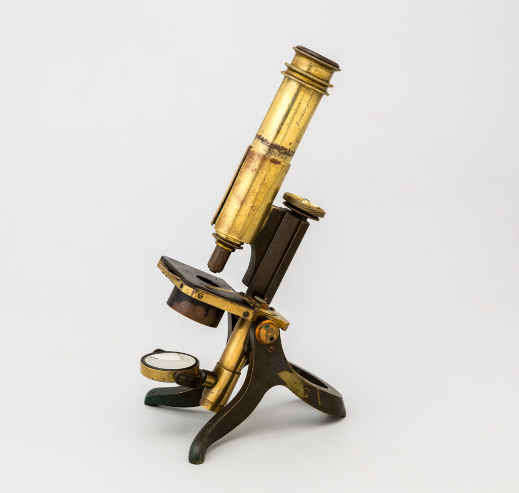 Microscopio monocular J. Parkes & son. Birmingham. c.1860