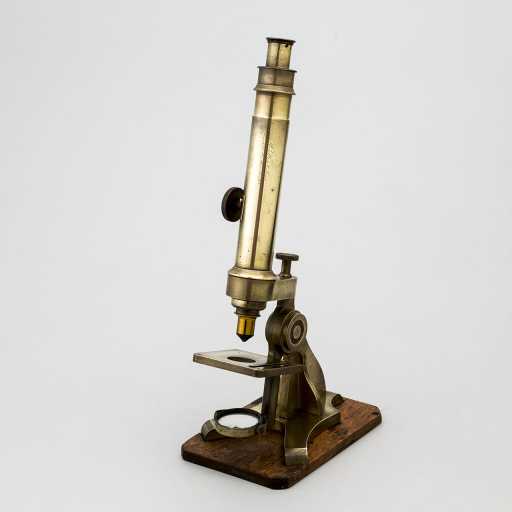 Gran microscopio monocular James Woolley & sons.1860. Manchester