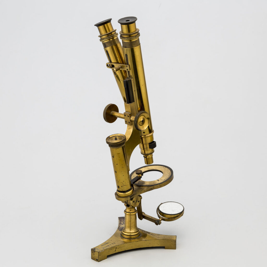 Microscopio binocular R&J Beck. Londres c.1880